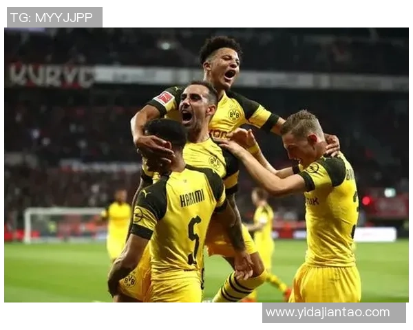 五大联赛因一举动登顶热搜榜引发全网热议 各界反应热烈